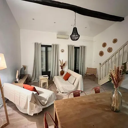 T4 Proche Centre Et Stade De Rugby Apartamento